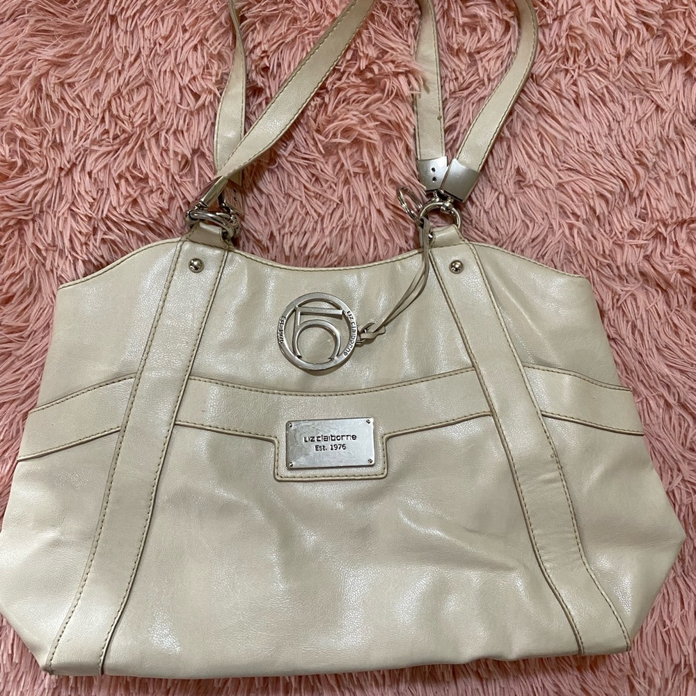 Used- Liz Claiborne Cream Shoulder Bag